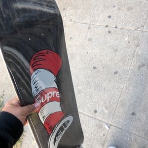 Supreme x hat In the cat board